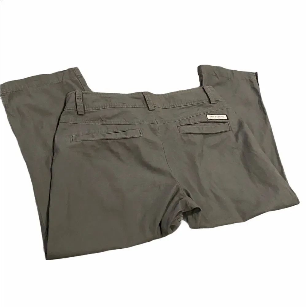 Field & Stream Cropped Pants Size 6 - Picture 4 of 9